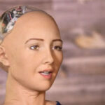 AIロボット・ソフィアが「私は人類を破滅させる」と語る