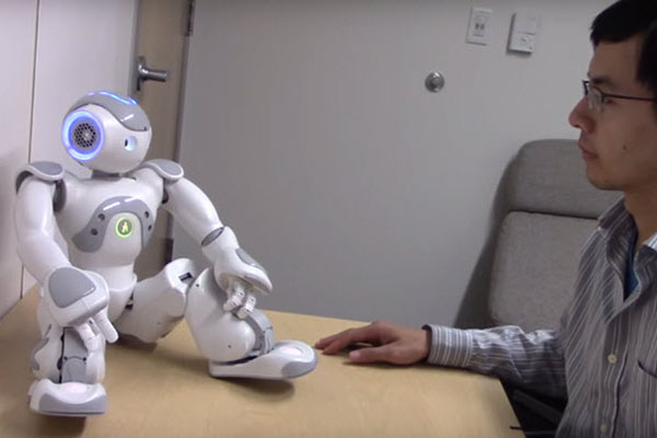 ロボットに性的反応