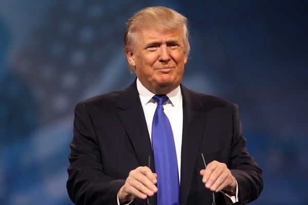 トランプ政権_ロボット_自動化